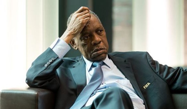 Hayatou visé par une enquête pour abus de pouvoir