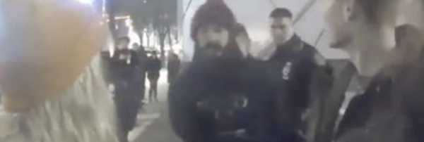 L'acteur Shia LaBeouf arrêté par la police lors d'une performance anti-Trump