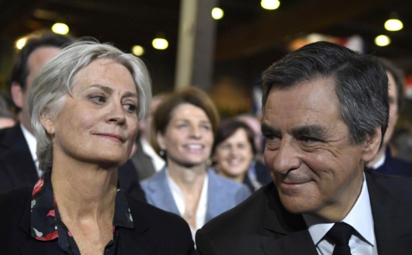 Affaire Penelope Fillon: François Fillon dénonce "une opération de calomnie d'une extrême ampleur"