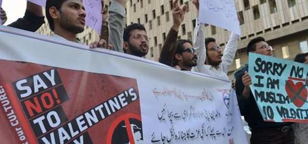 ​ La Saint-Valentin interdite au Pakistan