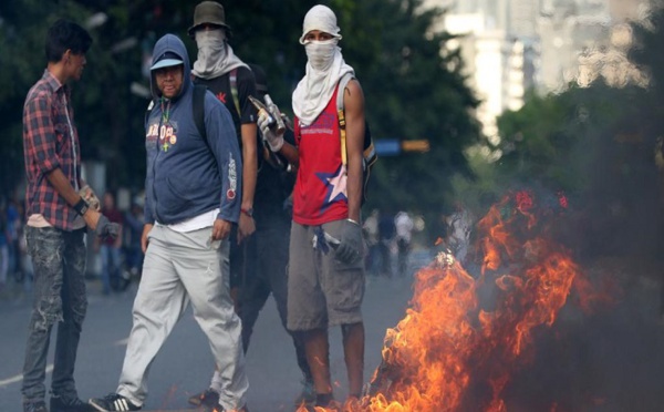 Venezuela: les opposants à Maduro se retrouvent une nouvelle fois dans la rue