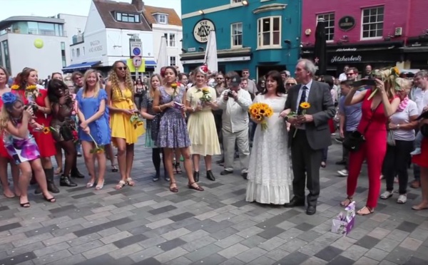 "Je me suis mariée avec moi-même !"