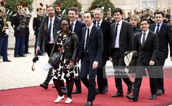 Passation de pouvoir Macron/Hollande : les premiers pas de Sibeth Ndiaye à l'Elysée