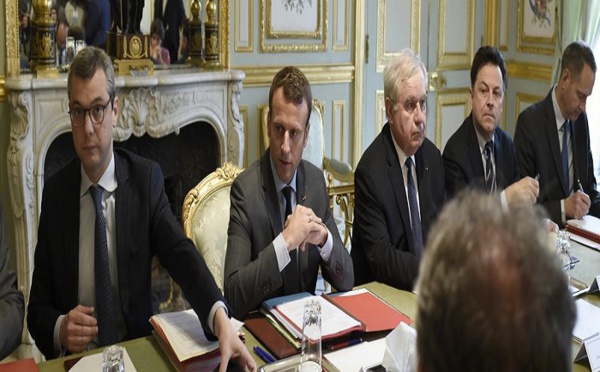 ​ Emmanuel Macron veut prolonger l'état d'urgence jusqu'au 1er novembre