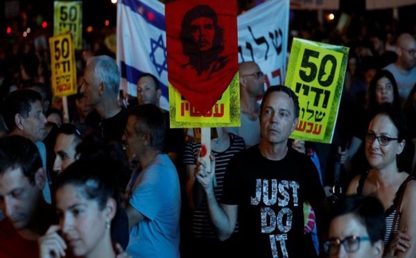 Israël: 15 000 manifestants contre l'occupation des territoires palestiniens