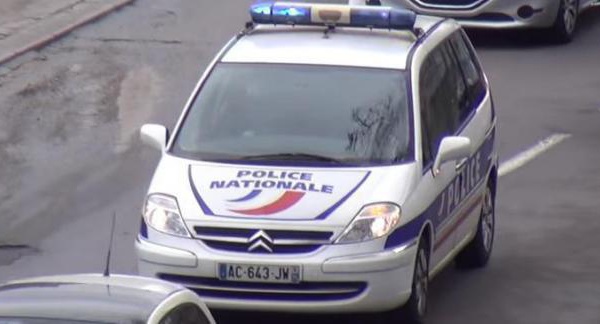 ​URGENT – Des coups de feu en plein Paris, un policier a tiré sur un forcené qui lui fonçait dessus en voiture
