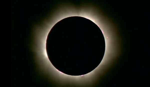 Eclipse solaire totale ce lundi : Pour la première fois en 99 ans, les Etats-Unis vont connaître le black-out naturel