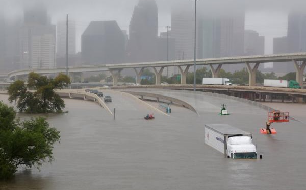 Etats-Unis: Houston dévastée par la tempête Harvey