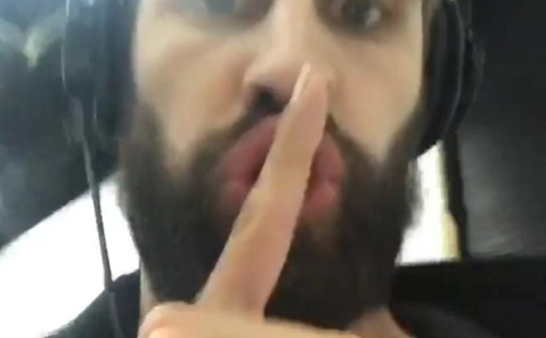 Piqué éteint les rumeurs de divorce avec Shakira