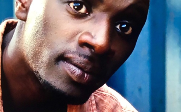 Vidéo - Omar Sy se déplace dans un camp de réfugiés Royinghas au Bangladesh et émeut le monde