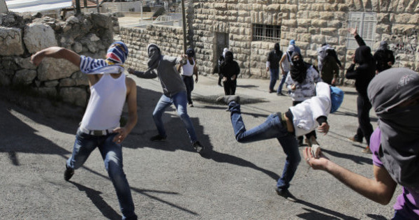 Le Hamas appelle à une nouvelle Intifada, après l'annonce de Trump