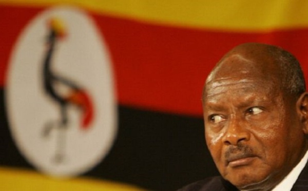 Ouganda : libération de 8 responsables de journaux