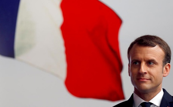 Emmanuel Macron au Niger pour soutenir Barkhane et le G5 Sahel avant Noël