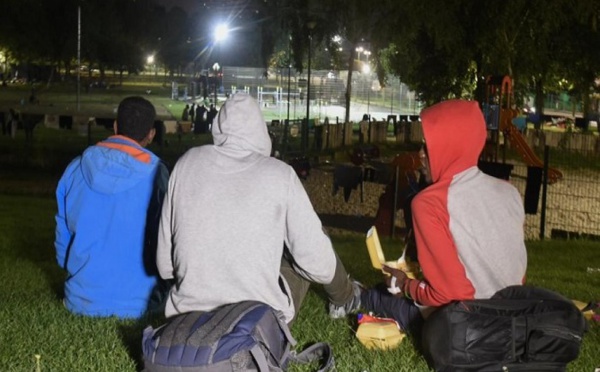 Tensions au sein du gouvernement belge après l’expulsion de migrants soudanais