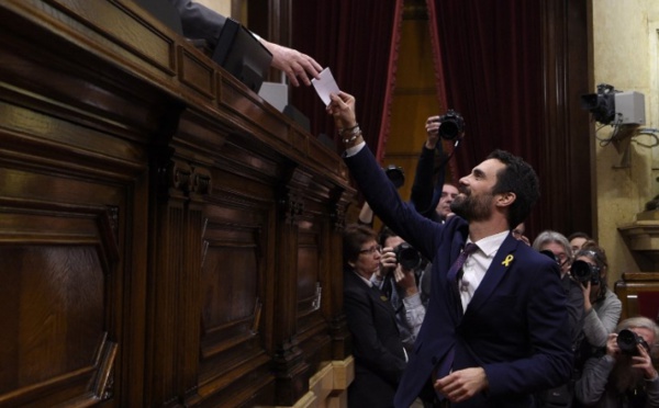 Catalogne: l'indépendantiste Roger Torrent (ERC) élu président du nouveau Parlement catalan