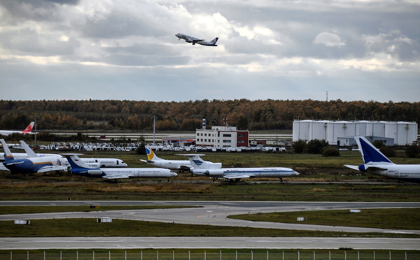 Un avion de ligne russe s'écrase aux environs de Moscou (agences)
