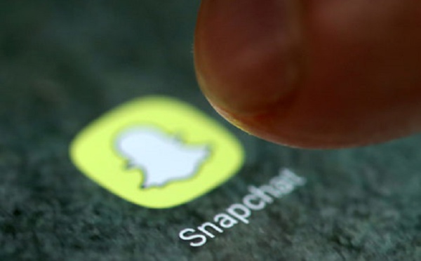 Visé par une pétition contre sa nouvelle interface, Snapchat maintient sa position