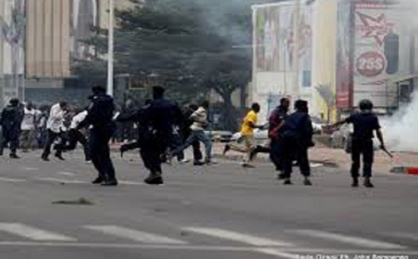 Urgent-Marche dispersée RDC : un mort à Kinshasa