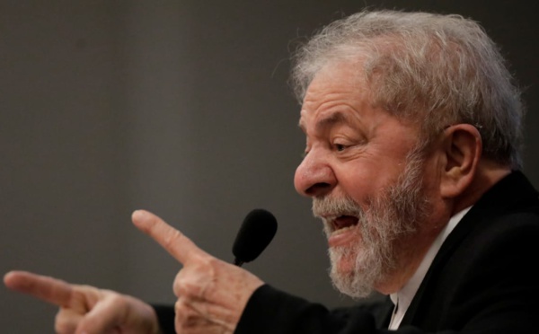 Brésil : condamné à 12 ans, Lula pas impressionné par la prison se dit "innocent" et confiant pour remporter la présidentielle
