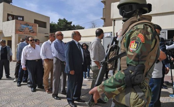 ​ Égypte : les citoyens aux urnes
