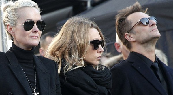 URGENT - La justice française a décidé de geler les biens de Johnny Hallyday