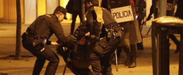 URGENT - Une comionnette fonce sur des piétions et tue 9 personnes au Canada