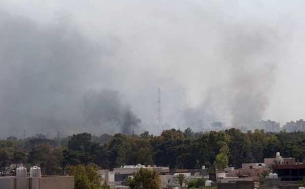 Urgent- 7 morts dans un attentat suicide au siège de la Haute commission électorale nationale en Libye