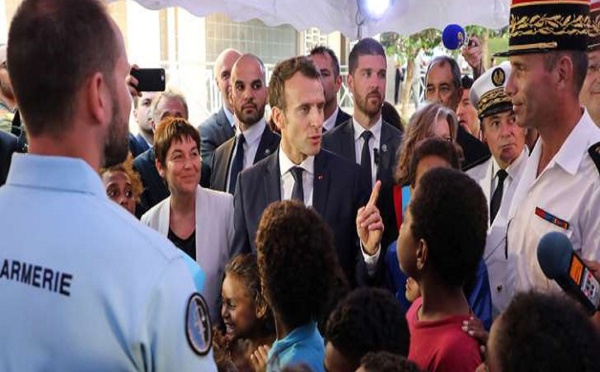 Macron interpellé en Nouvelle-Calédonie : "Vous allez laisser des familles se déchirer si vous allez à Ouvéa"
