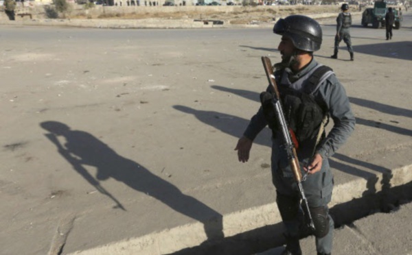 Afghanistan: Une attaque en cours contre le ministère de l'Intérieur à Kaboul