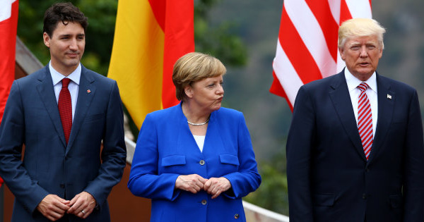 URGENT - Trump annonce sur Twitter qu'il retire son soutien au G7 après...