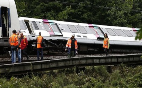 ​La France sévèrement touchée par des intempéries d'une rare violence