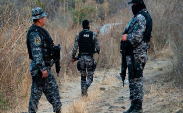 ​Six policiers tués par des gangs au Mexique