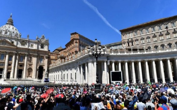 ​Un prêtre italien condamné par le Vatican pour pornographie juvénile