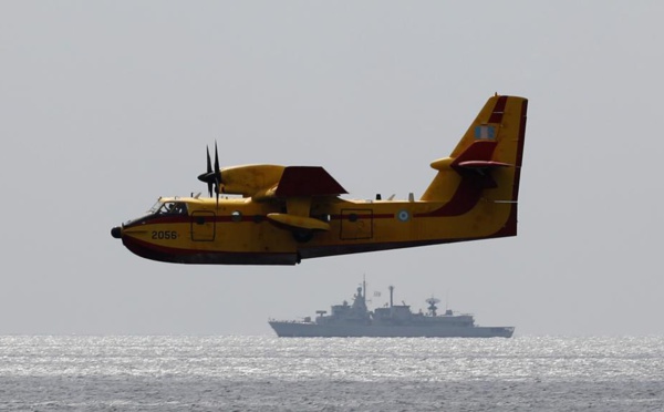 Incendies en Grèce: le bilan continue de s'alourdir