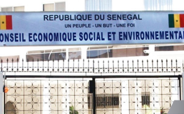 CESE: Aminata Tall reconduite, mais toujours contestée au poste de présidente