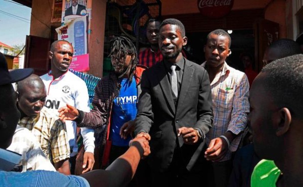 ​Bobi Wine emprionné à Kampala