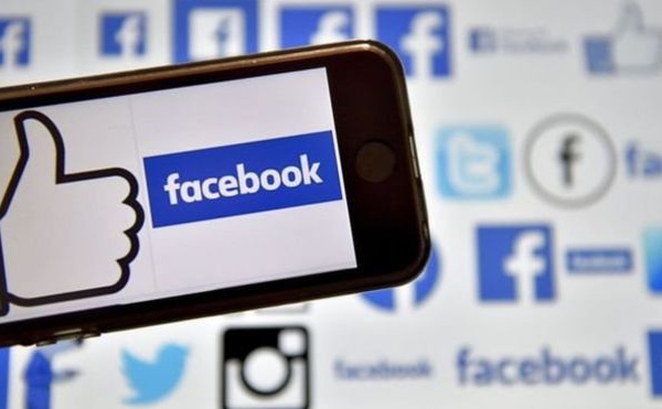 Une loi pour contrôler les réseaux sociaux en Egypte