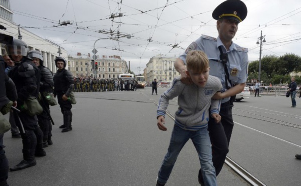 Russie: Plus de 800 arrestations lors de manifestations contre la réforme des retraites