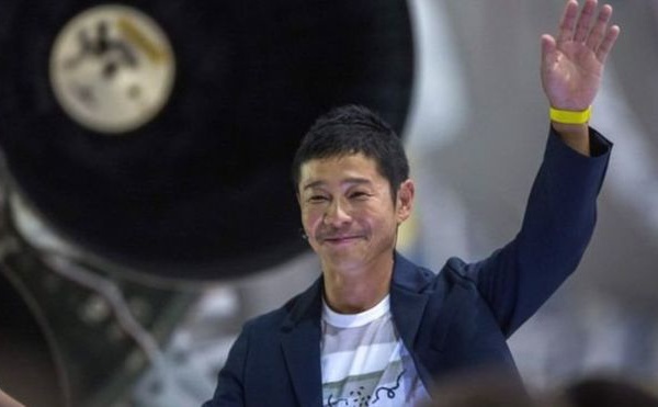 Un milliardaire japonais, premier touriste sur la Lune