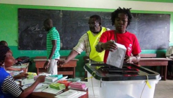 Suivez en DIRECT l'élection présidentielle au #Cameroun