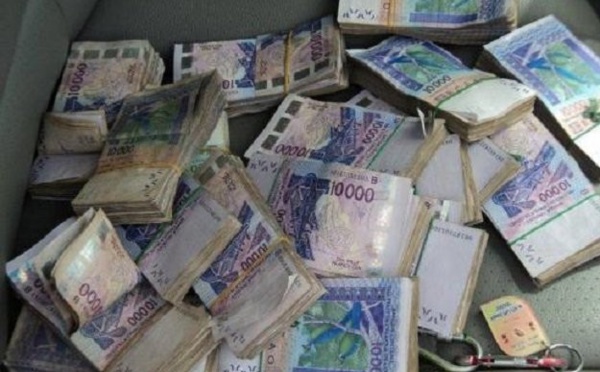 Quinze milliards de francs CFA de faux billets saisis au Mali
