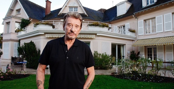 La villa de Johnny Hallyday cambriolée : Ce que les malfaiteurs cherchaient vraiment