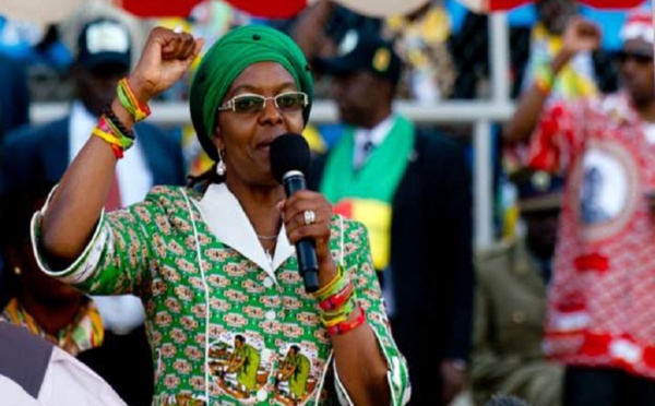 L'Afrique du Sud délivre un mandat d'arrêt contre Grace Mugabe
