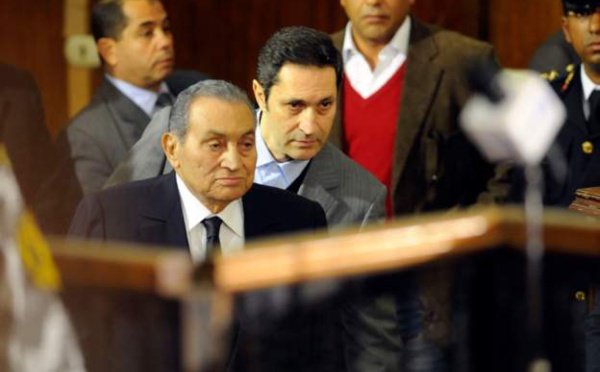 Hosni Moubarak veut révéler des informations "sensibles"
