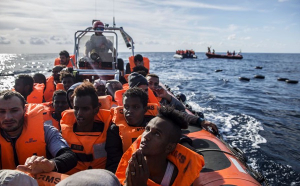 Plus de 300 migrants secourus par une ONG arrive en Espagne