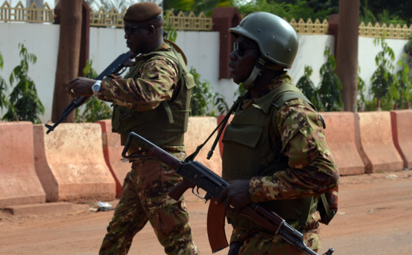 Mali: 17 civils tués par l'explosion d'un cadavre piégé