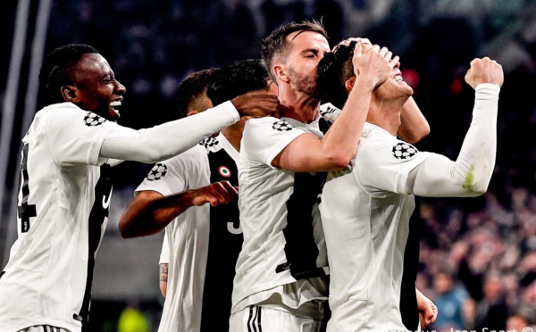 Un CR7 stratosphérique envoie la Juve en quart 