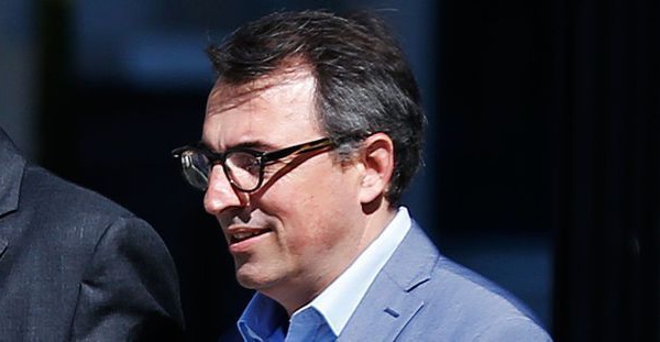 Havre : Le maire démissionne après la diffusion de photos de lui nu