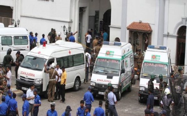 Des attentats font plus de 200 morts au Sri Lanka