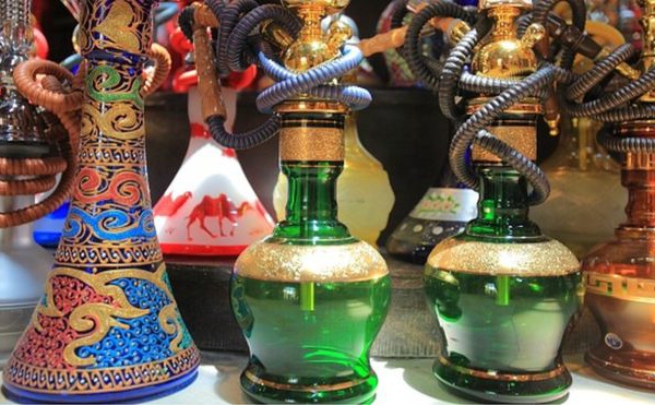 De lourdes peines contre les opérateurs de chicha au Ghana